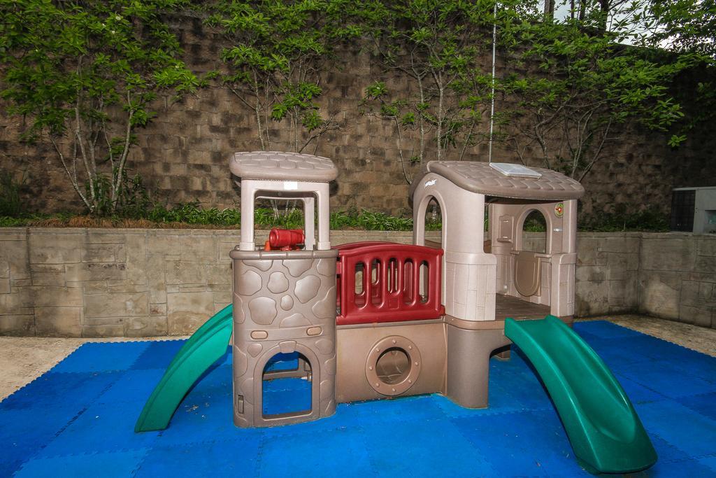 פיג'ן פורג' Golfview Vacation Rentals At Golfview Resort מראה חיצוני תמונה